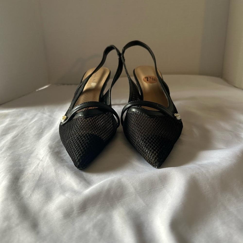 Nicole Miller New York Black Mesh Slingback Kitten Heels Size 7.5